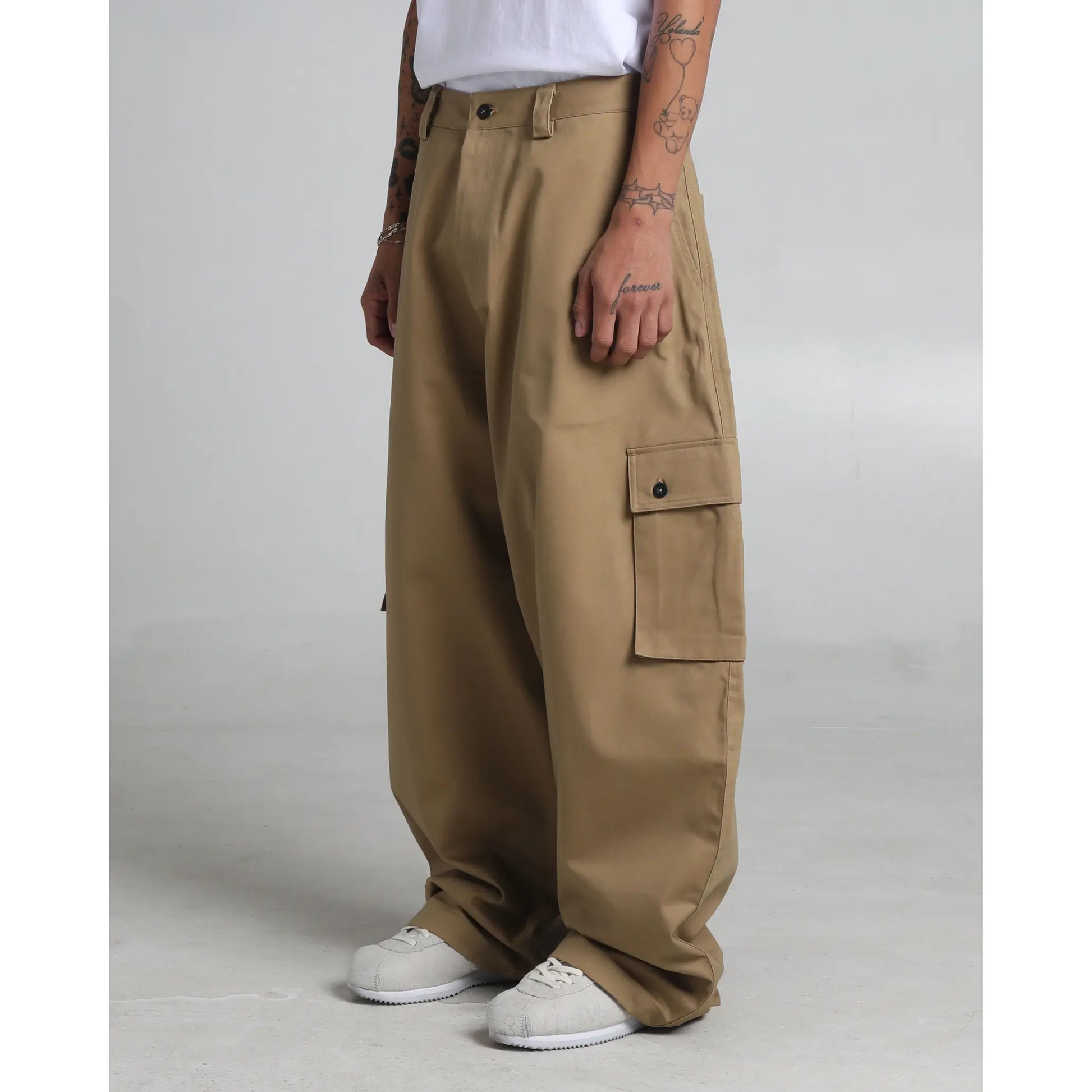 Twill Cargo Pants with Balloon Silhouette