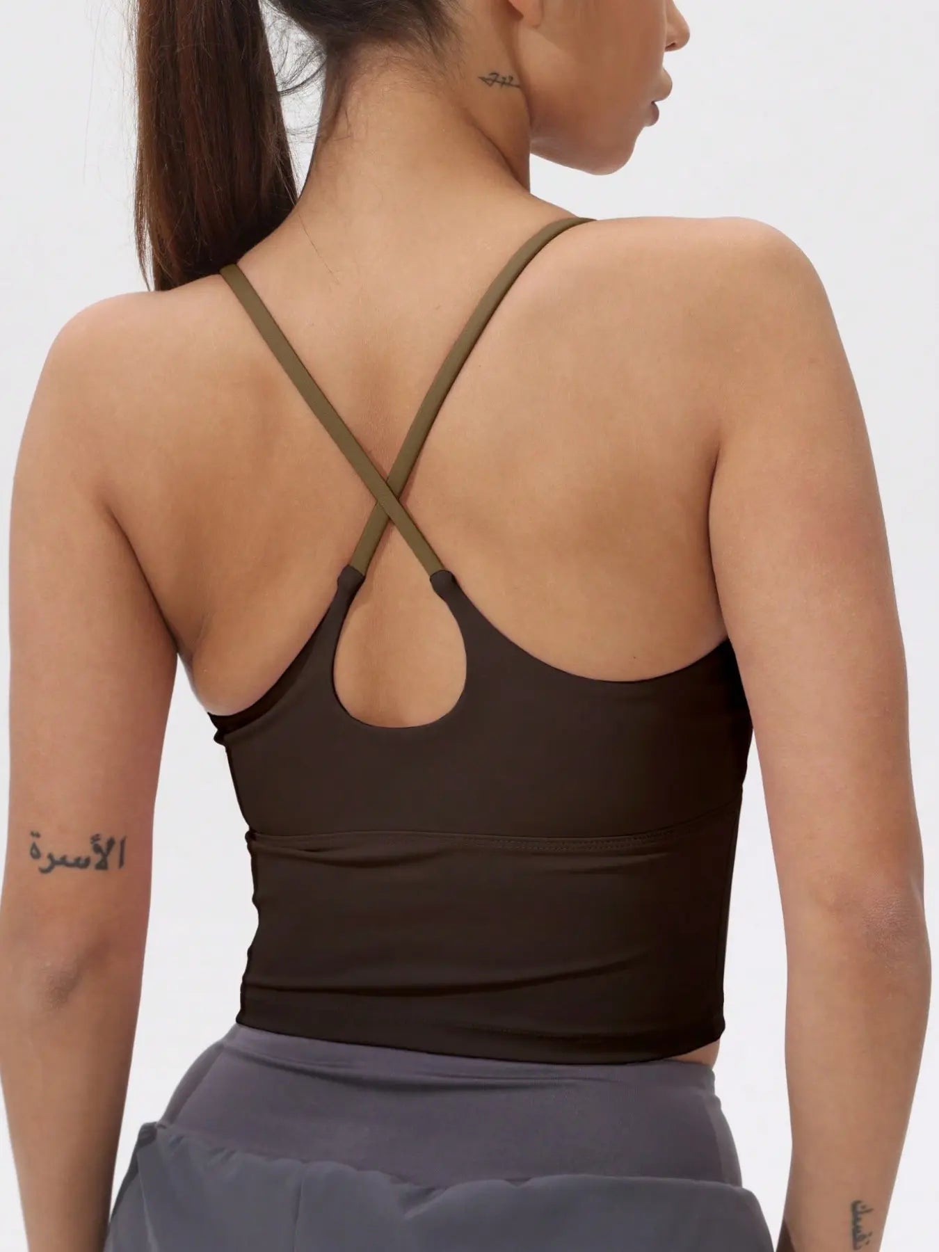 Women's Colorblock Stretchy Sports Tank Top with Fixed Cups - Cropped Activewear for Workout and Yoga