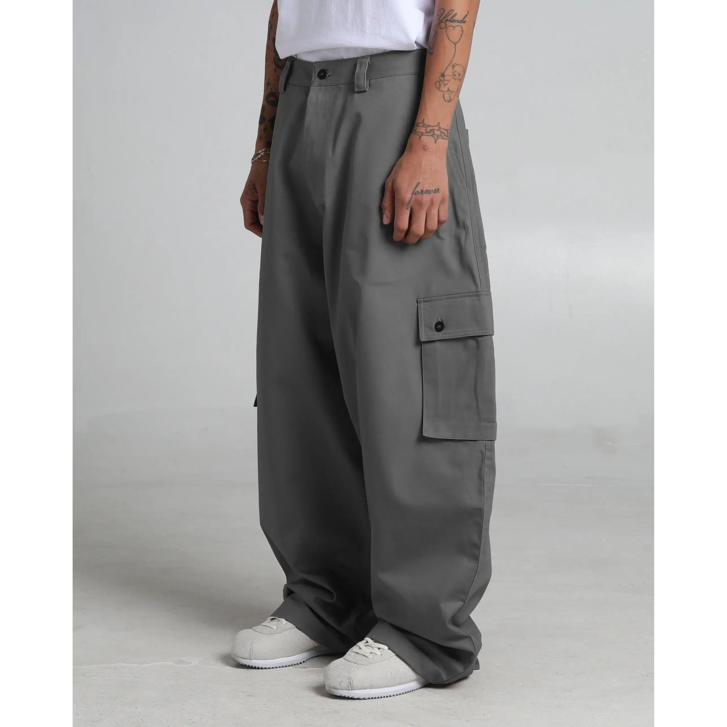 Twill Cargo Pants with Balloon Silhouette